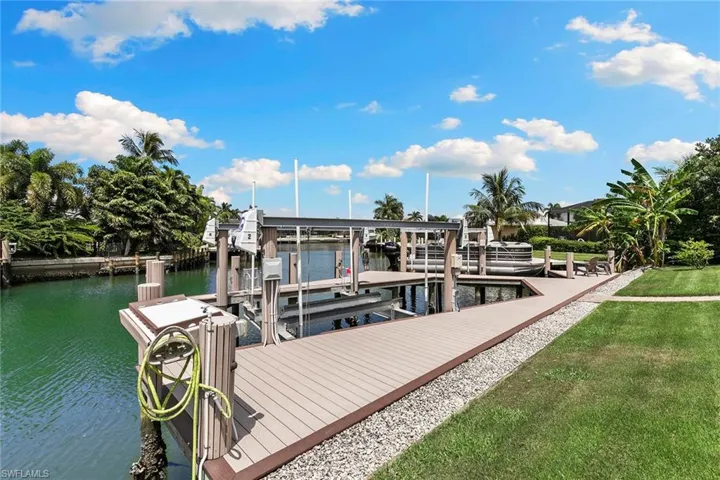 580 Goldcoast Ct, Marco Island, Florida 34145