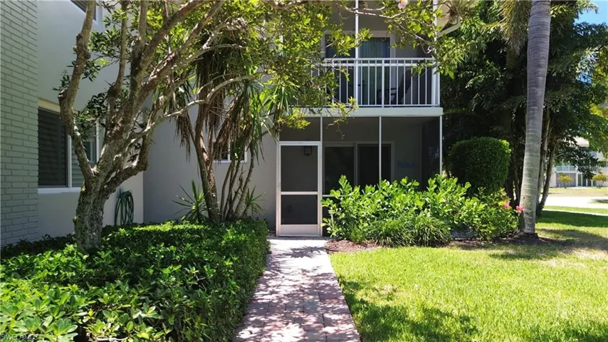 507 Broad Ave S, Naples, Florida 34102