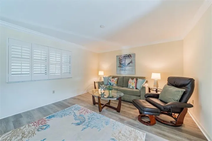 788  Park Shore  DR, Naples, FL 34103