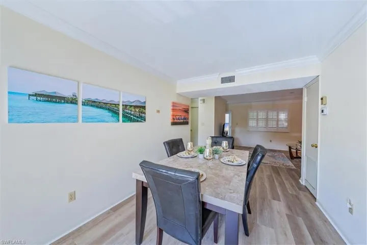 788  Park Shore  DR, Naples, FL 34103