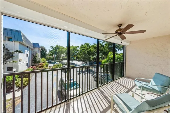 788  Park Shore  DR, Naples, FL 34103