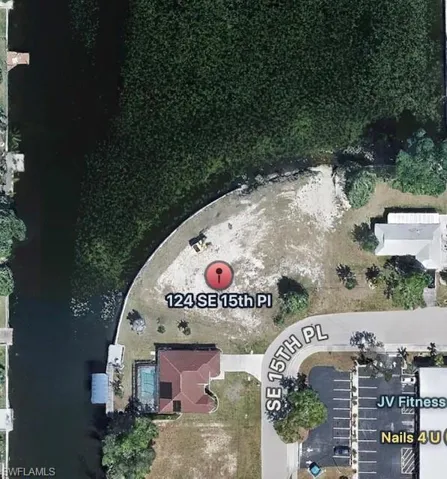 124 Se 15th Pl, Cape Coral, Florida 33990