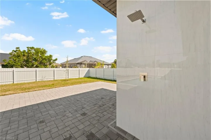 View of patio / terrace with a fenced backyard