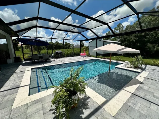613 Hibiscus Ave, Lehigh Acres, Florida 33972