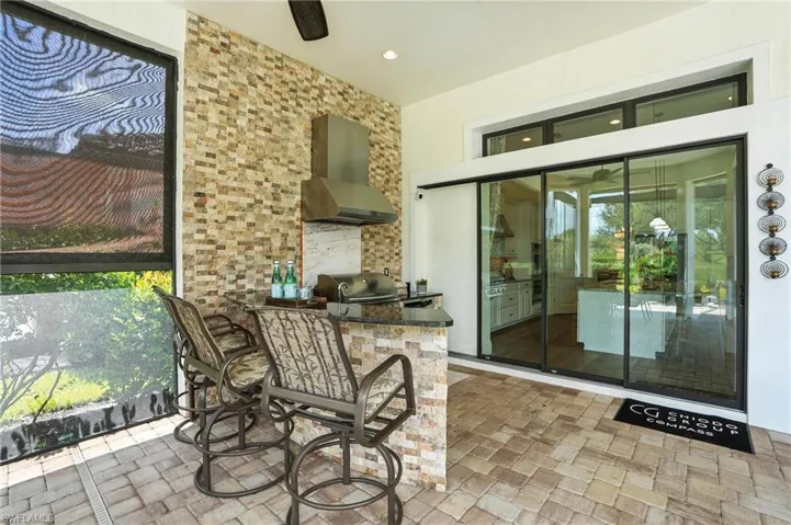 8836  Savona  CT, Naples, FL 34119