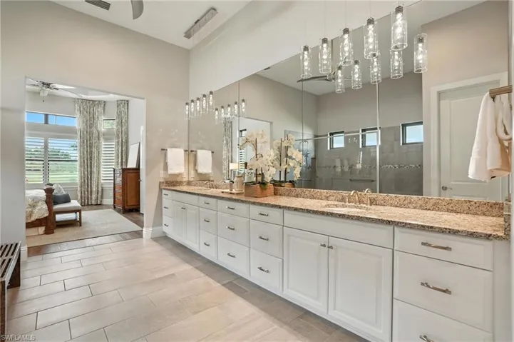 8836  Savona  CT, Naples, FL 34119