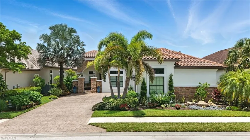8836  Savona  CT, Naples, FL 34119
