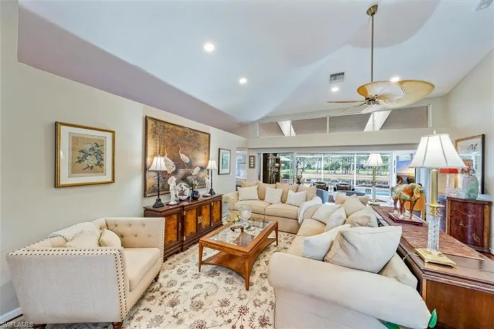 737  Eagle Creek  DR, Naples, FL 34113