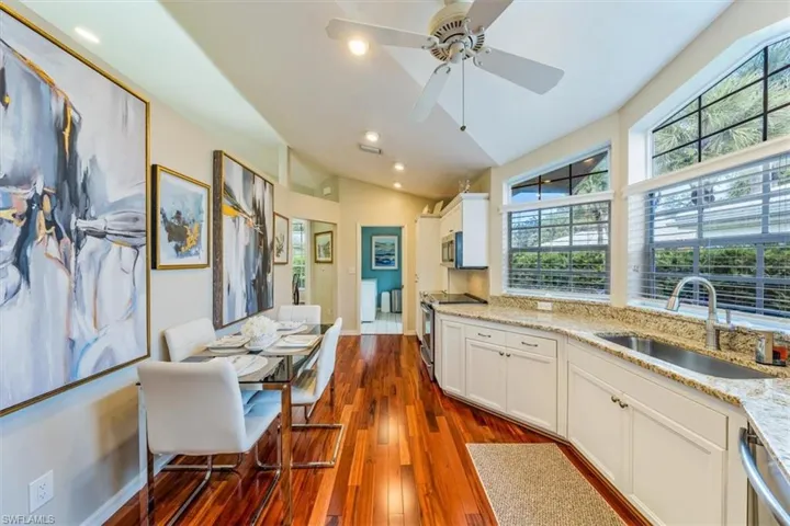 737  Eagle Creek  DR, Naples, FL 34113