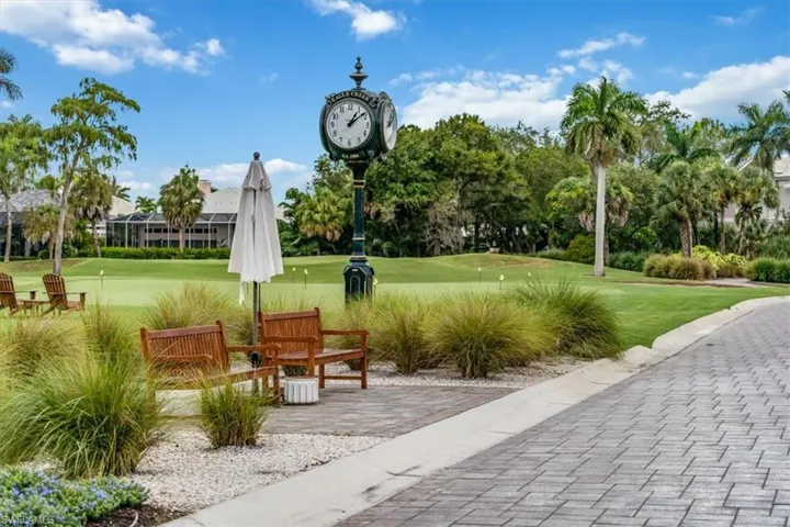 737  Eagle Creek  DR, Naples, FL 34113
