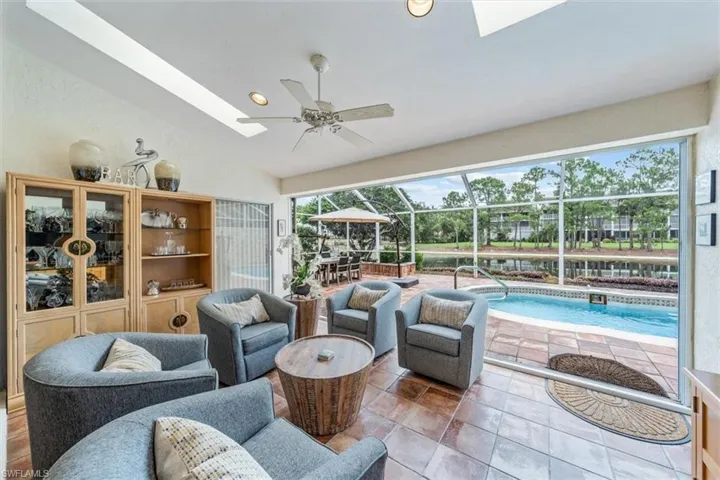 737  Eagle Creek  DR, Naples, FL 34113