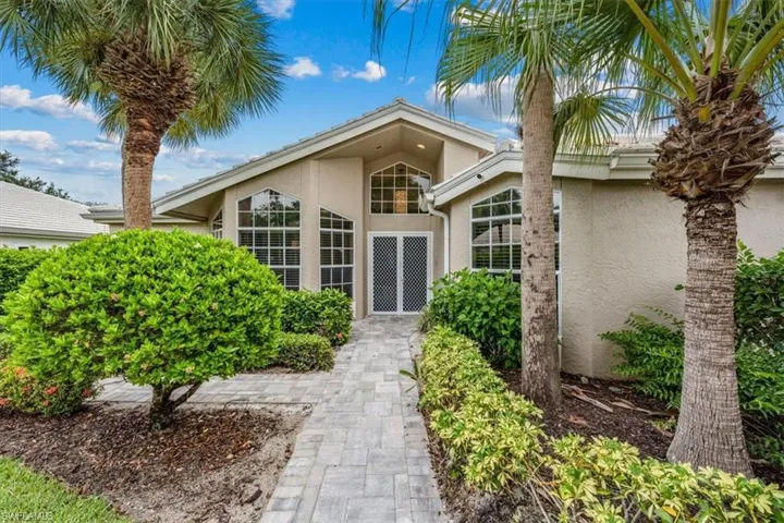 737  Eagle Creek  DR, Naples, FL 34113