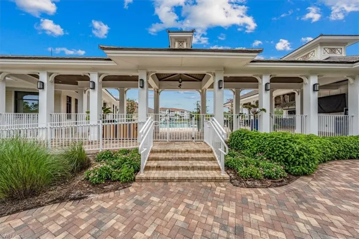 737  Eagle Creek  DR, Naples, FL 34113