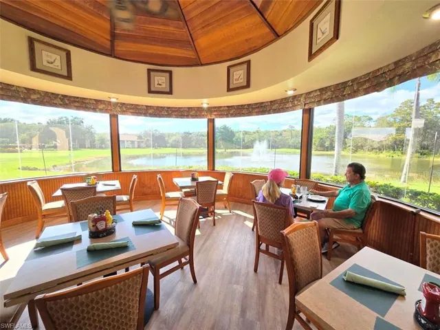 Clubhouse Lounge