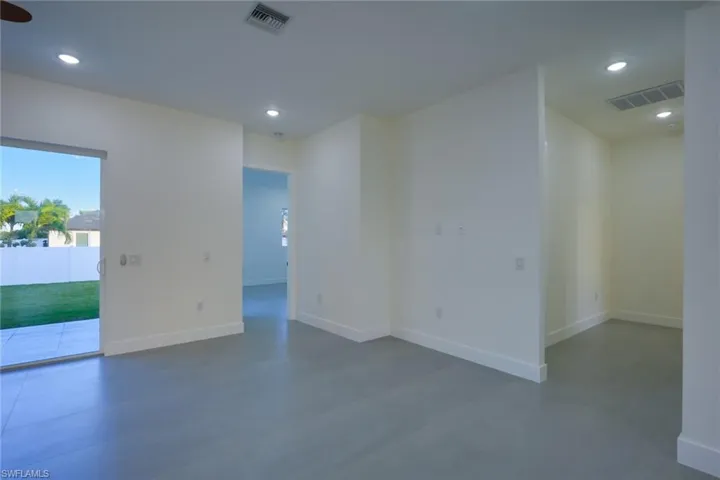 5 Sw 26th Pl, Cape Coral, Florida 33991