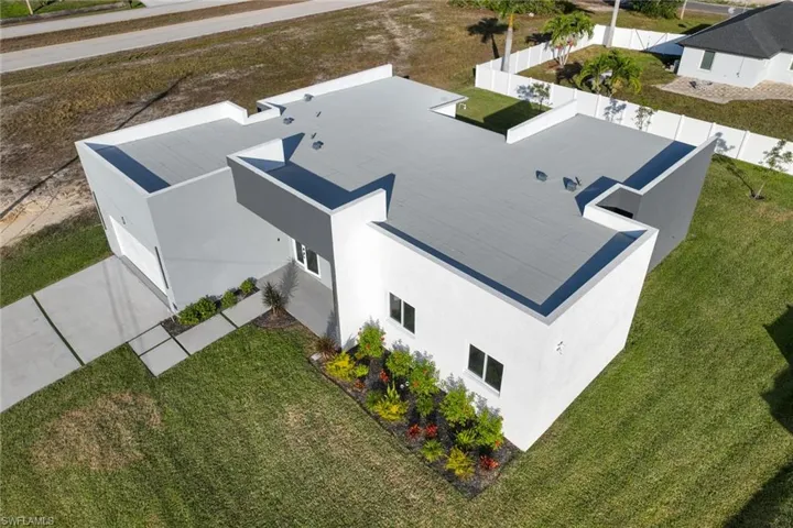 5 Sw 26th Pl, Cape Coral, Florida 33991