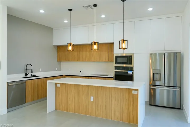 5 Sw 26th Pl, Cape Coral, Florida 33991
