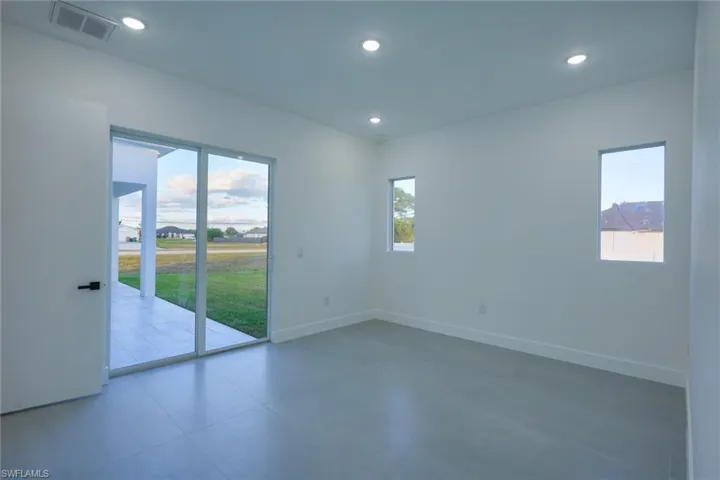 5 Sw 26th Pl, Cape Coral, Florida 33991