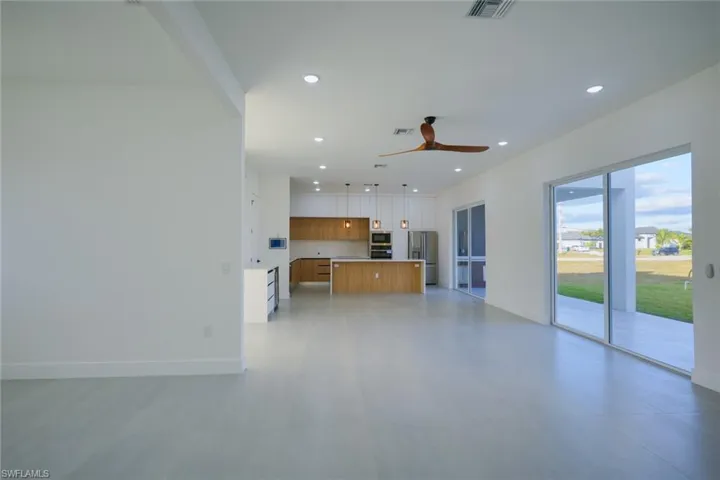 5 Sw 26th Pl, Cape Coral, Florida 33991