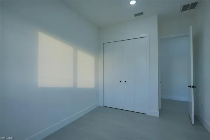 5 Sw 26th Pl, Cape Coral, Florida 33991