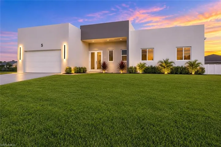 5 Sw 26th Pl, Cape Coral, Florida 33991