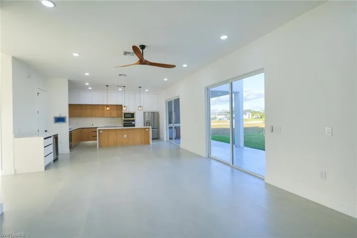 5 Sw 26th Pl, Cape Coral, Florida 33991