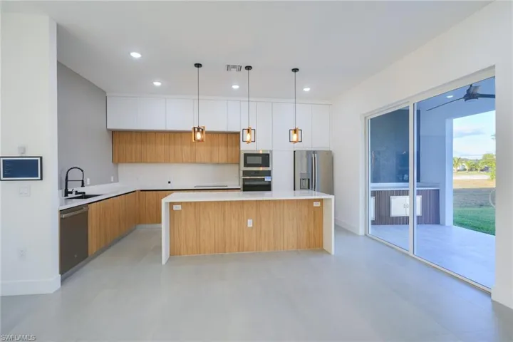 5 Sw 26th Pl, Cape Coral, Florida 33991