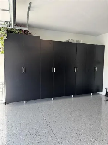 Custom Garage Cabinets