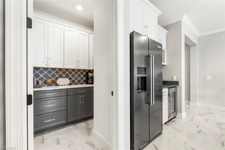 Custom Butler's Pantry