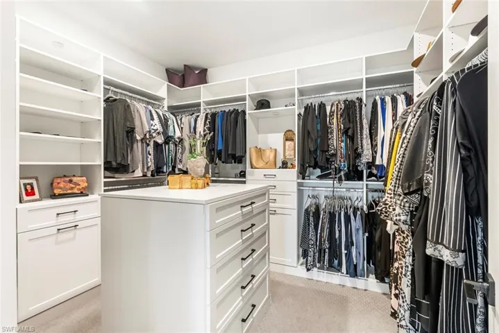 Custom Primary Suite Closet