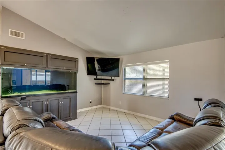 1503 Sw 38th Ter, Cape Coral Fl 33914