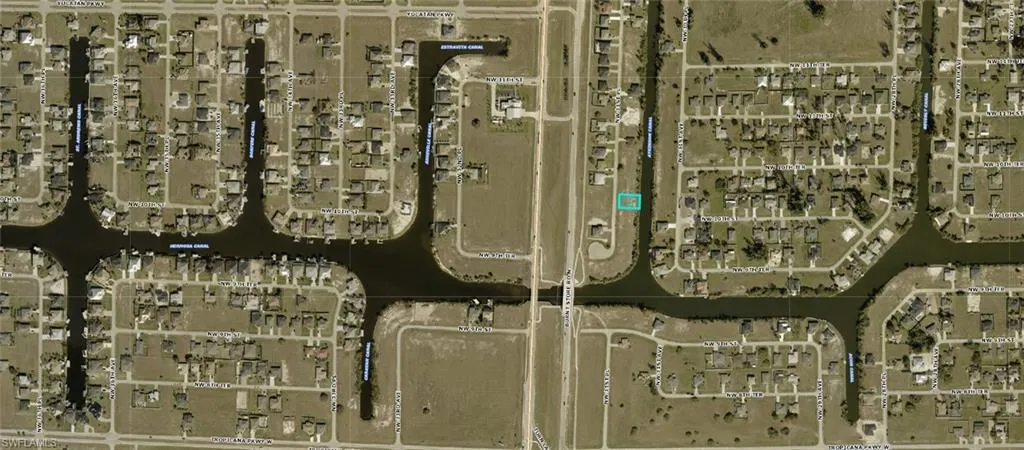 Aerial map of property and surrounding area