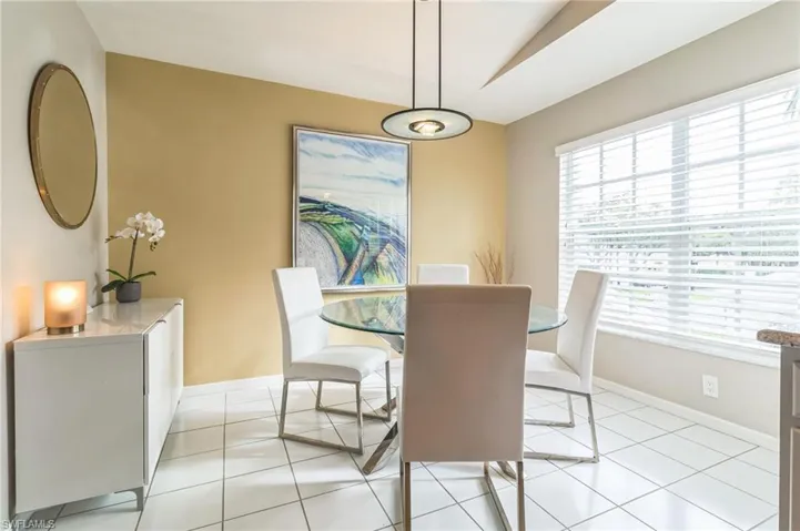 Light and bright dining with westerly views