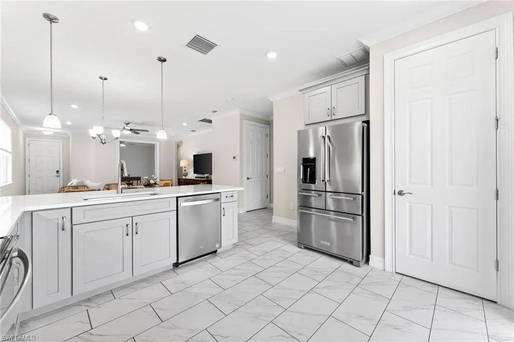 28295 Captiva Shell LOOP, Bonita Springs, FL 34135,225034191
