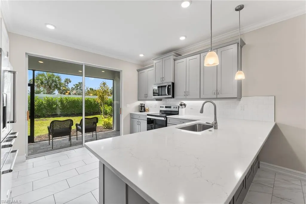 28295 Captiva Shell LOOP, Bonita Springs, FL 34135,225034191