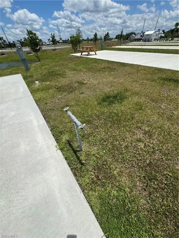 251  Horizon  RD, Punta Gorda, FL 33982