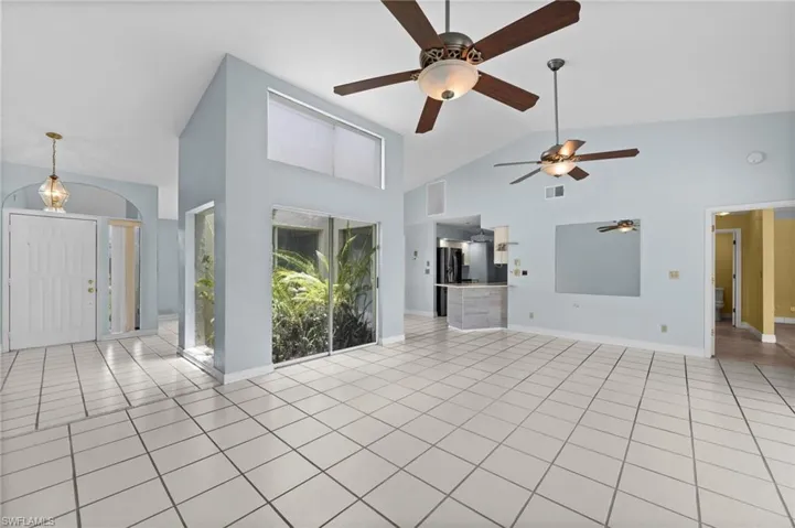 7305 Constitution Cir, Fort Myers, Florida 33967