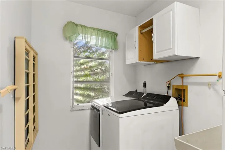 7305 Constitution Cir, Fort Myers, Florida 33967