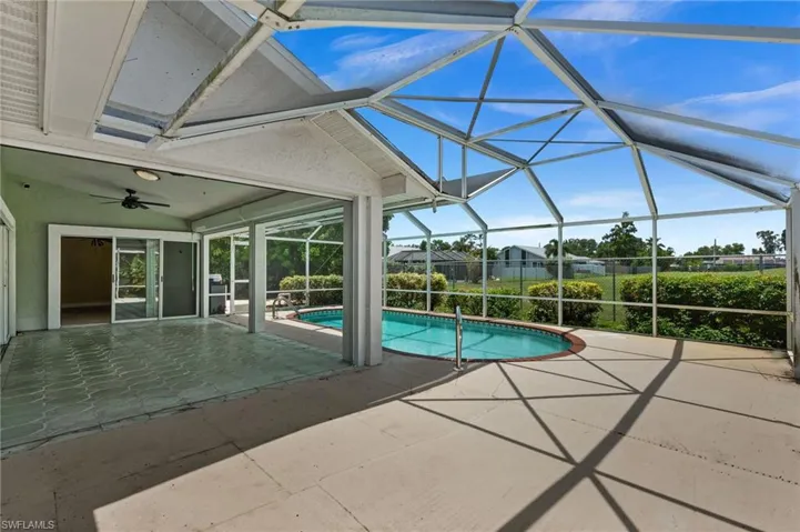 7305 Constitution Cir, Fort Myers, Florida 33967