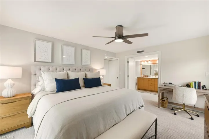 250 Park Shore Dr 101, Naples, Florida 34103