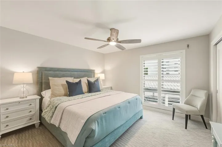 250 Park Shore Dr 101, Naples, Florida 34103