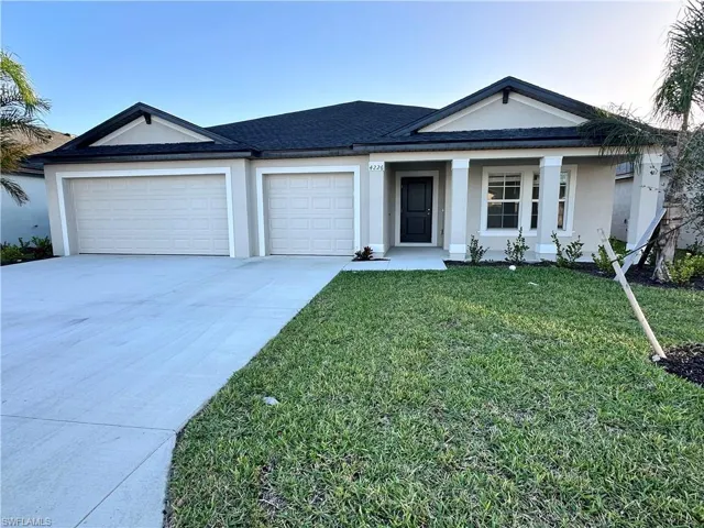 4183  San Felice  LN, North Fort Myers, FL 33917