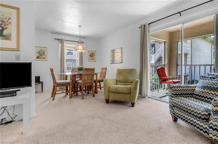1051 Foxfire Ln # 201, Naples Fl 34104