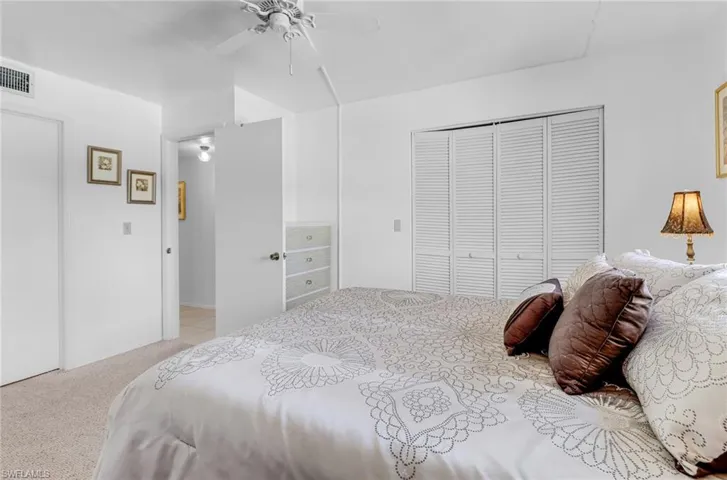 1051 Foxfire Ln # 201, Naples Fl 34104