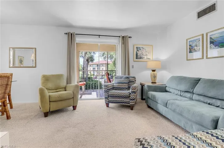 1051 Foxfire Ln # 201, Naples Fl 34104