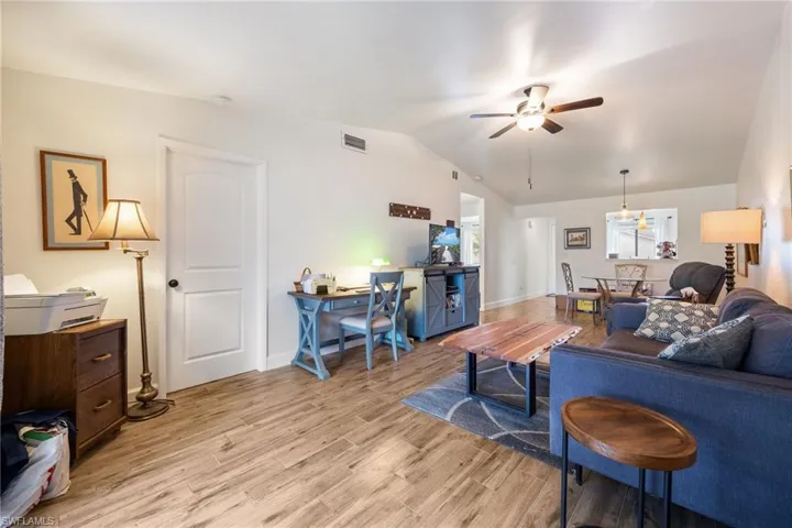 13277 Broadhurst Loop, Fort Myers, Florida 33919