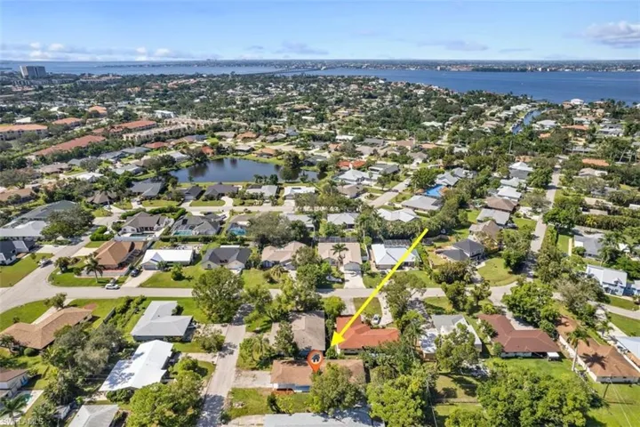 817-819  Indiana  AVE, Fort Myers, FL 33908