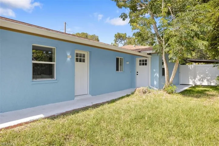 817-819  Indiana  AVE, Fort Myers, FL 33908
