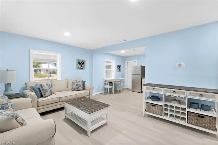 817-819  Indiana  AVE, Fort Myers, FL 33908