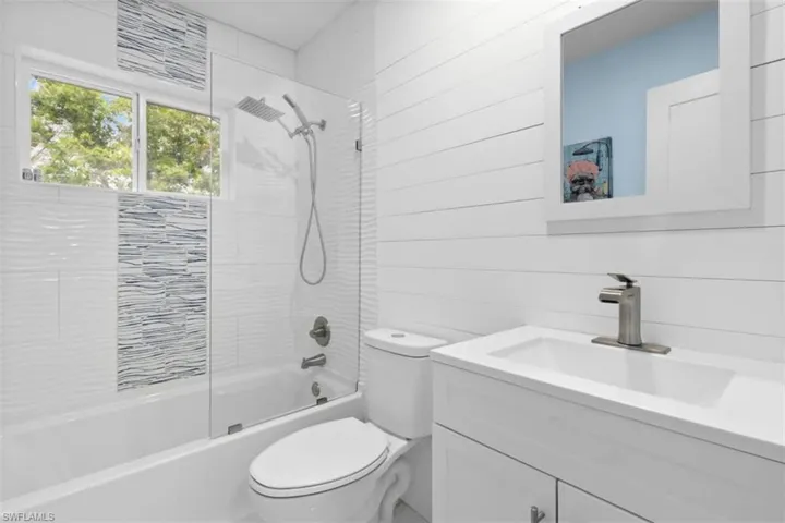 817-819  Indiana  AVE, Fort Myers, FL 33908